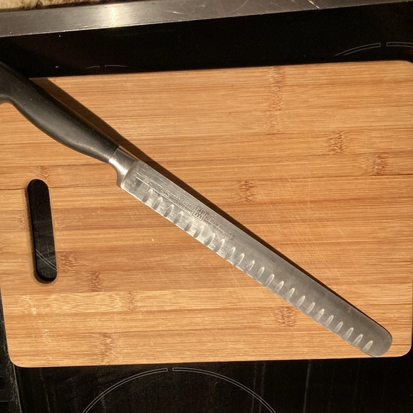 Zwilling Four Star 10" Solingen Slicing Knife - Picture 5 of 8